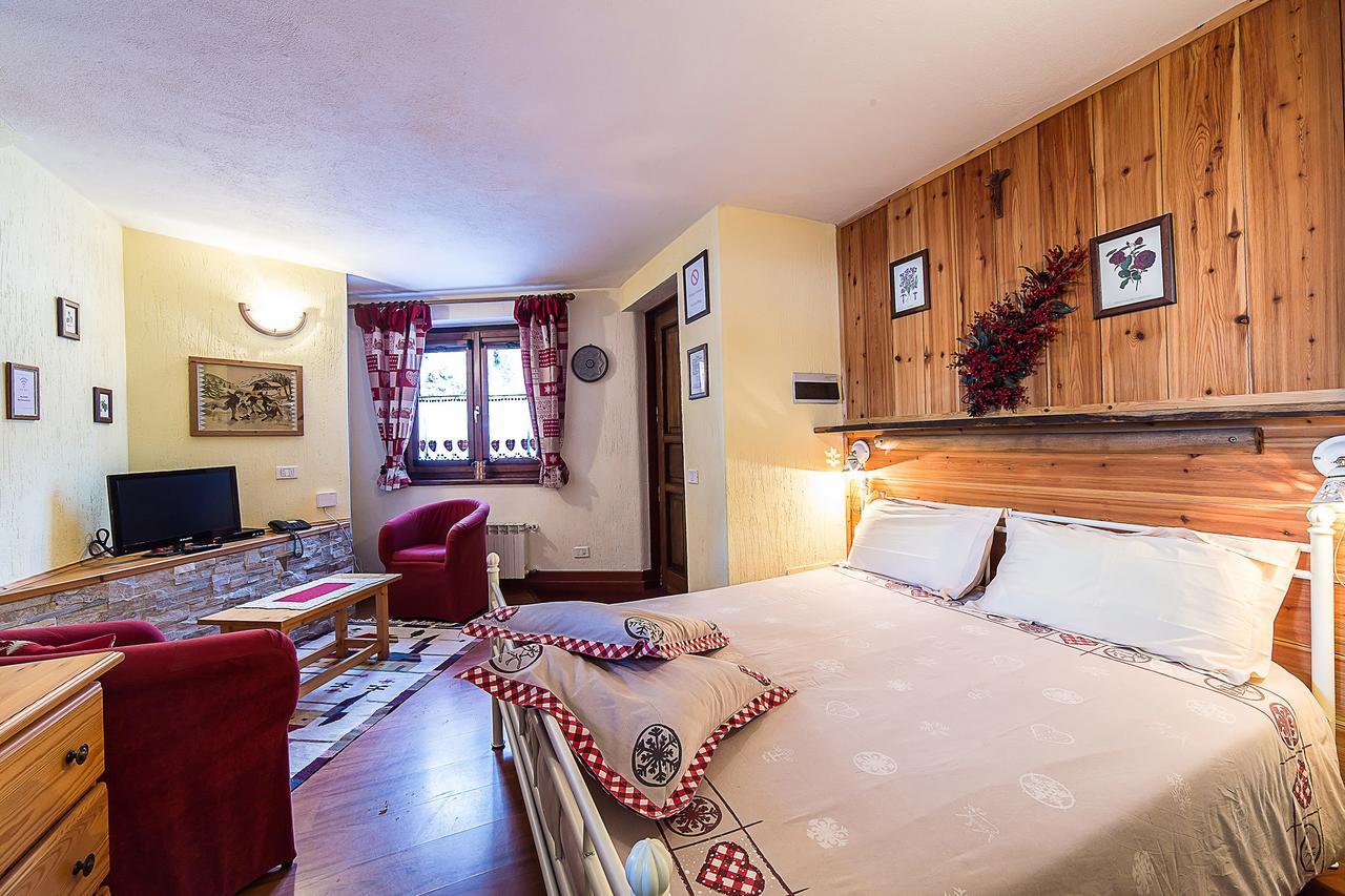 Le Thovex Bed and Breakfast La Thuile Εξωτερικό φωτογραφία
