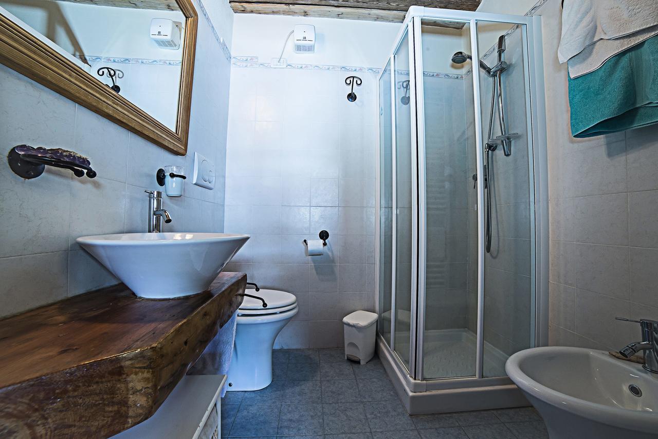 Le Thovex Bed and Breakfast La Thuile Εξωτερικό φωτογραφία